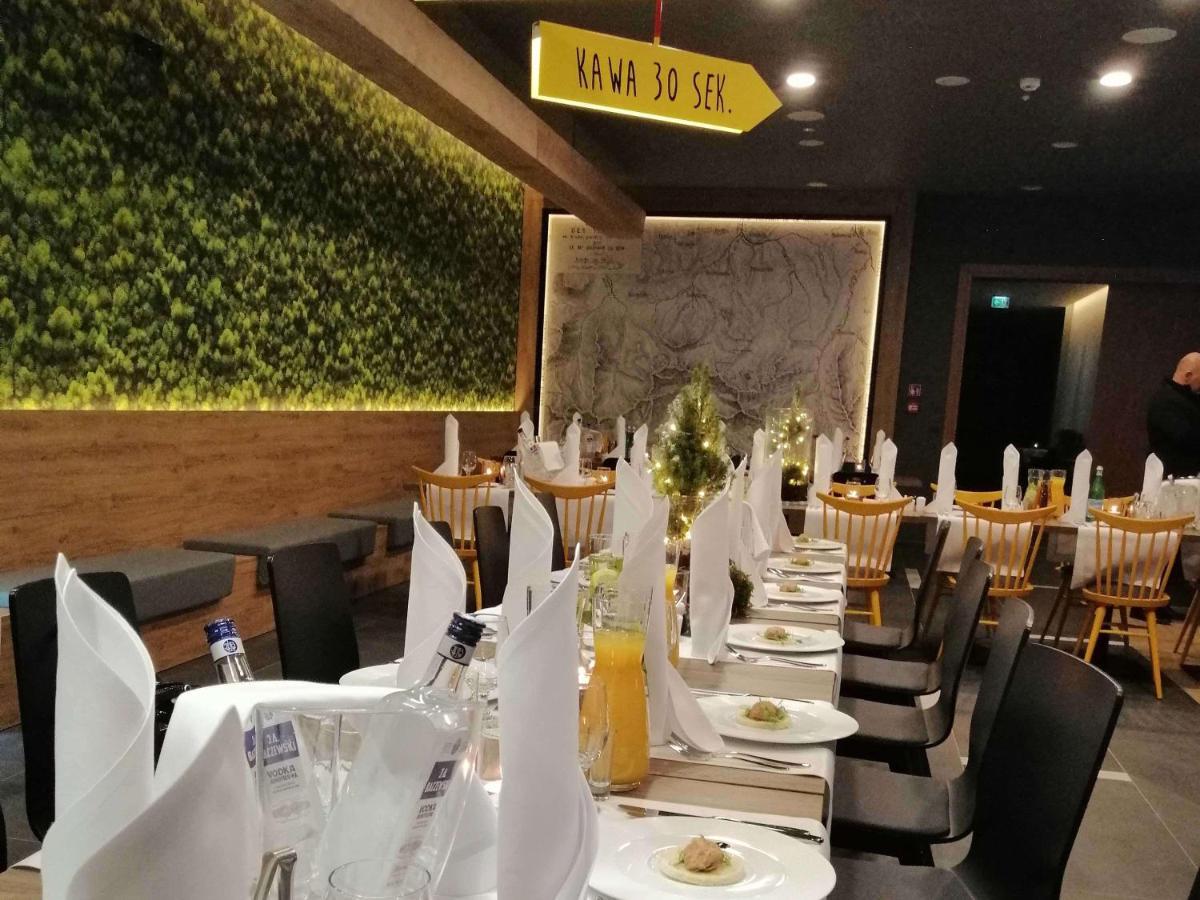 Ibis Styles Nowy Targ Hotell Exteriör bild